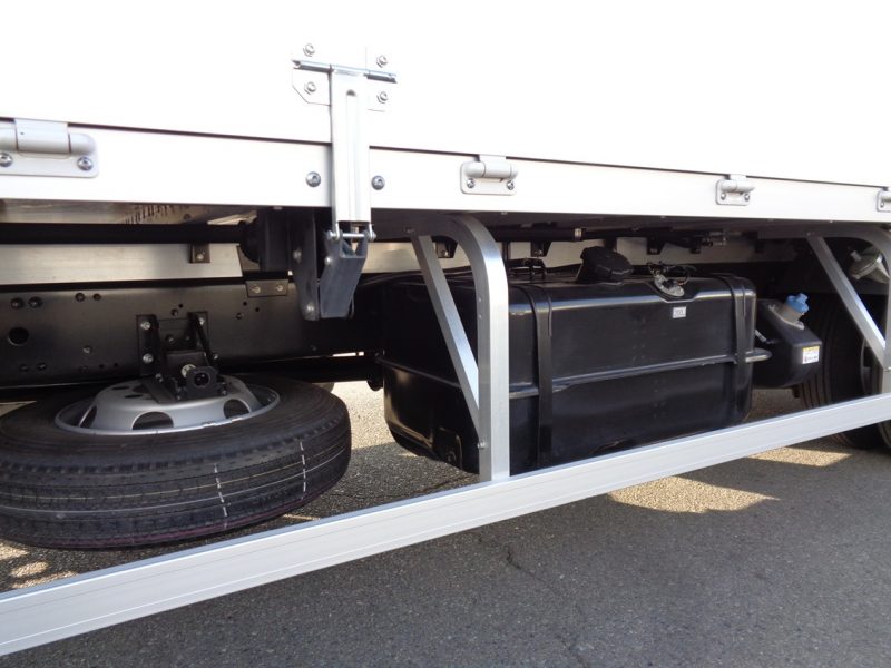 三菱 中型トラック ウィングワイドエアサス格納PG付 画像