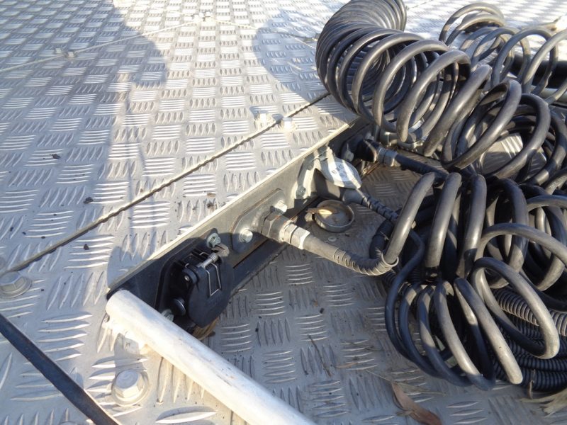 三菱 大型トラック トラクタハイルーフ18t 画像