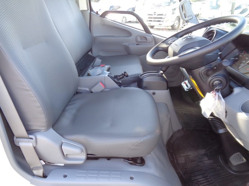 トヨタ 小型トラック 木平垂直PG付(標準・ロング)AT車 画像