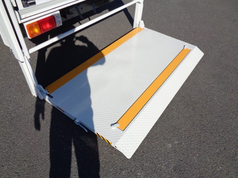 トヨタ 小型トラック 木平垂直PG付(標準・ロング)AT車 画像