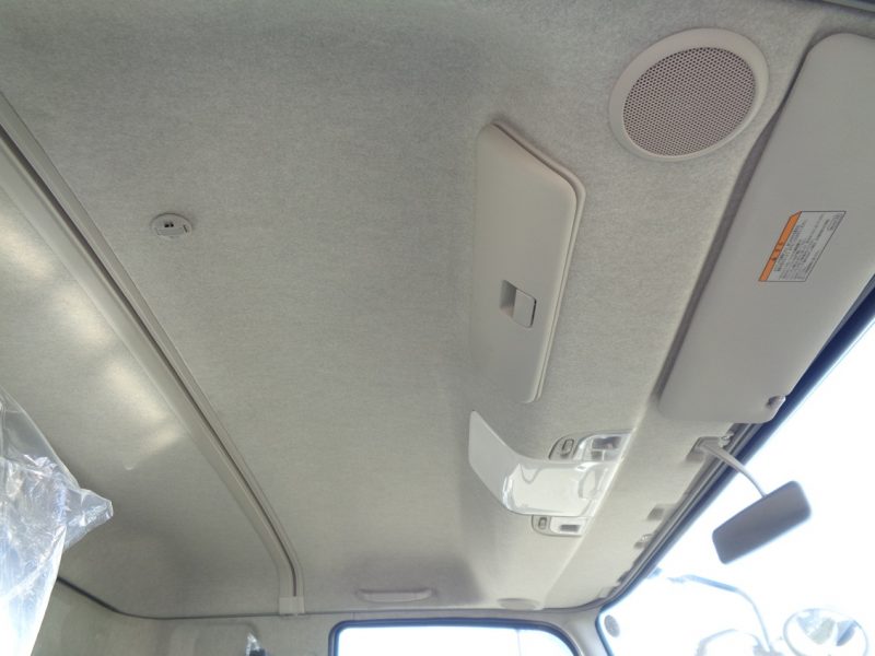 三菱 大型トラック 増tアルミ平ワイドPTO付(8.4t)6.2m 画像