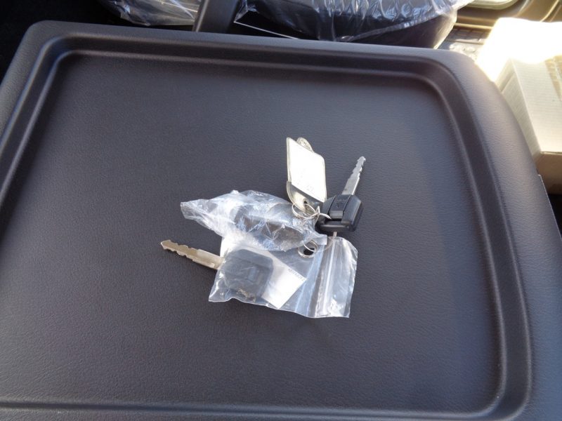 三菱 大型トラック 増tアルミ平ワイドPTO付(8.4t)6.2m 画像