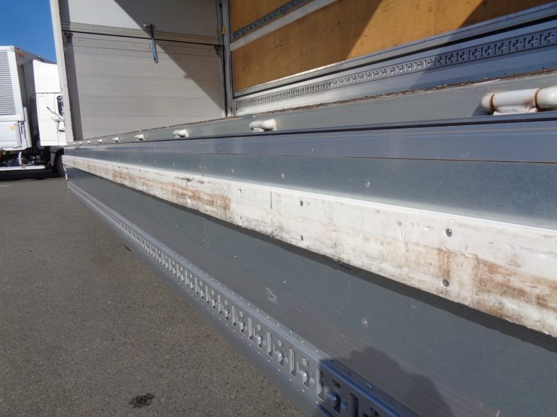 三菱 中型トラック ウィングワイドはね上げPG付 画像