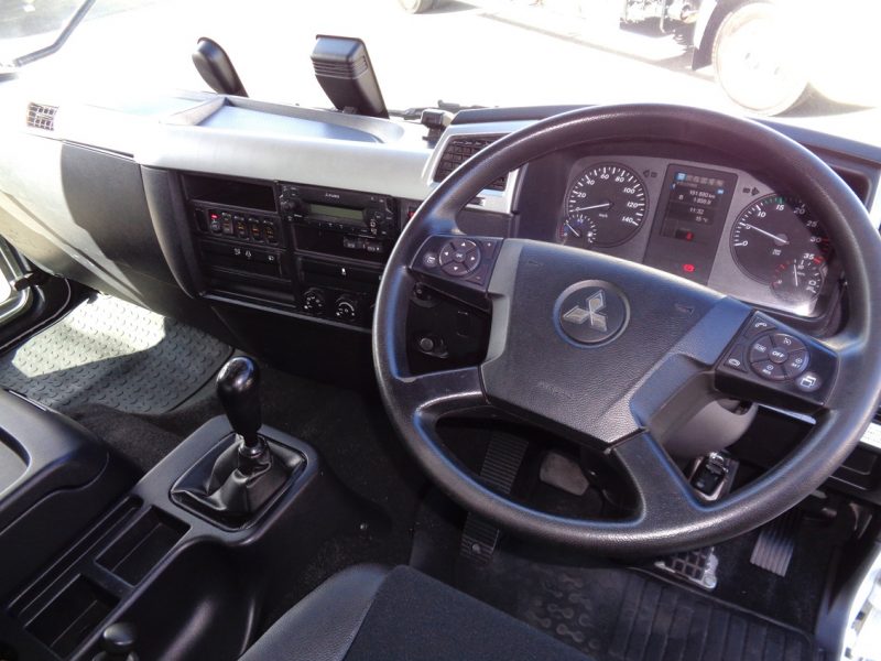 三菱 中型トラック ウィングワイドはね上げPG付 画像