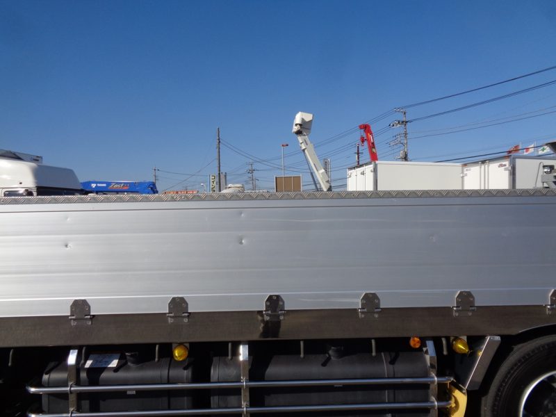 三菱 大型トラック アルミ平エアサス(アイバワークス)ステンレスボデー 画像