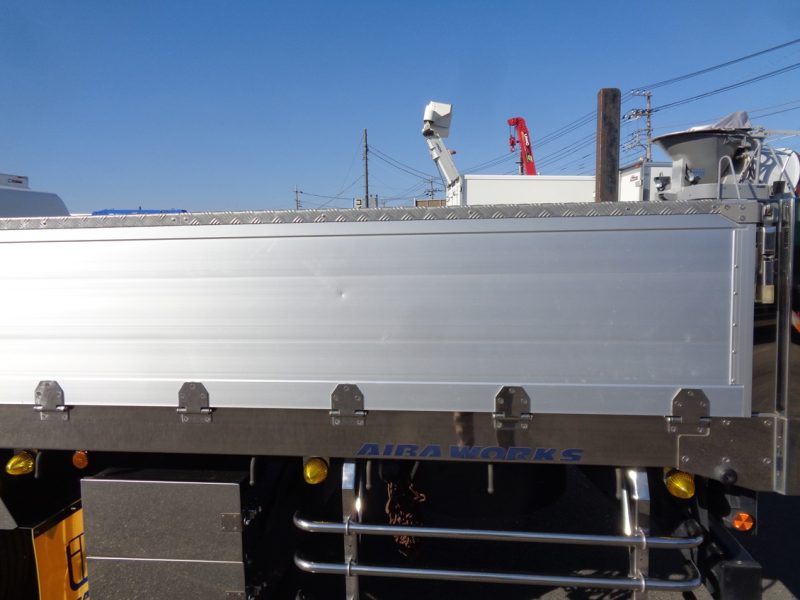 三菱 大型トラック アルミ平エアサス(アイバワークス)ステンレスボデー 画像