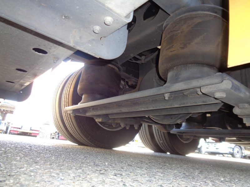 三菱 大型トラック アルミ平エアサス(アイバワークス)ステンレスボデー 画像