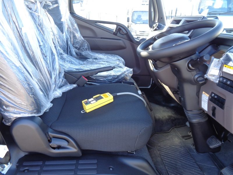 三菱 小型トラック アームロール3t 画像