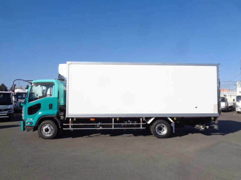 いすゞ 中型トラック 冷凍車PG付 画像