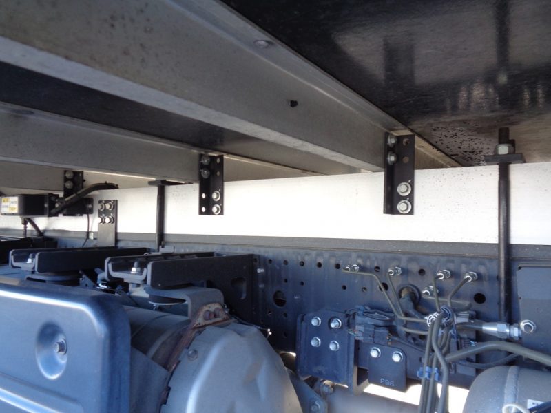 いすゞ 中型トラック 冷凍車PG付 画像