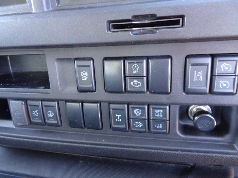 いすゞ 大型トラック ウィングエアサスハイルーフ(デフロック付)床鉄板 画像