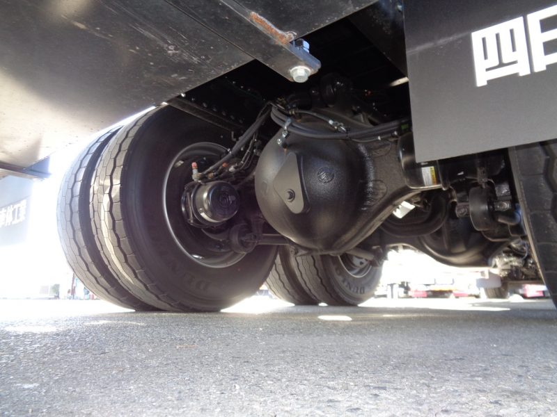 日野 大型トラック ユニック4段クレーン(12.3ｔ)8.7m2デフ 画像