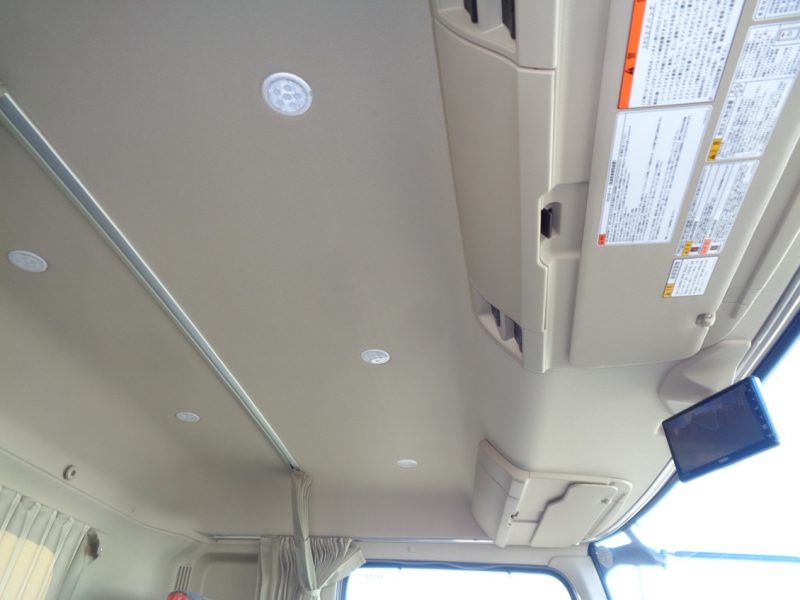 日野 大型トラック ユニック4段クレーン(12.3ｔ)8.7m2デフ 画像