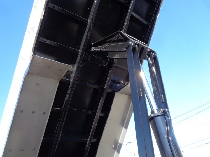 三菱 大型トラック 深ダンプ(10.7ｔ)9.0mシフトパイロット 画像