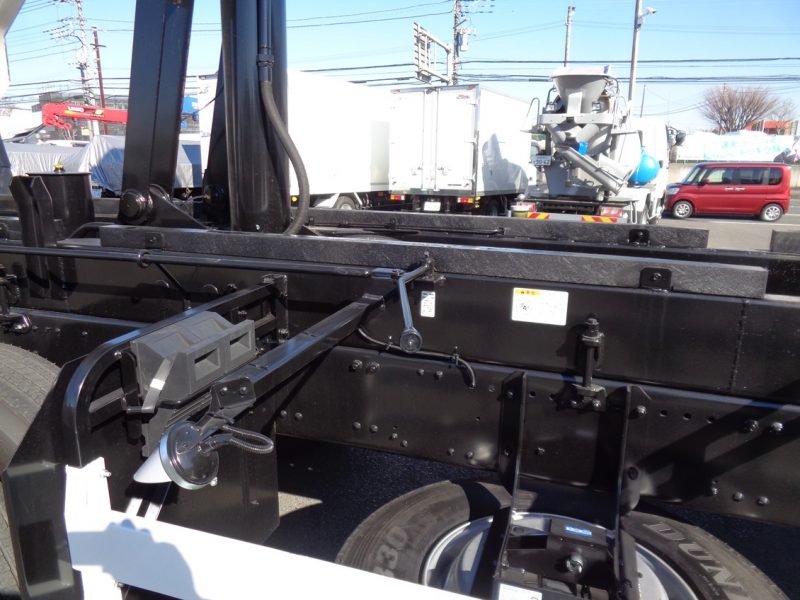 三菱 大型トラック 深ダンプ(10.7ｔ)9.0mシフトパイロット 画像