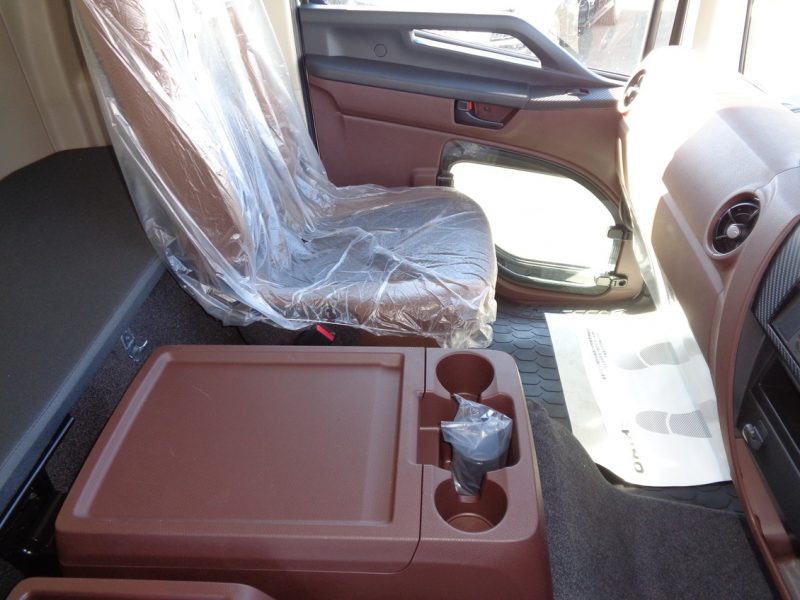 日野 中型トラック 冷凍車ワイドエアサス格納PG付(ジョロダ) 画像