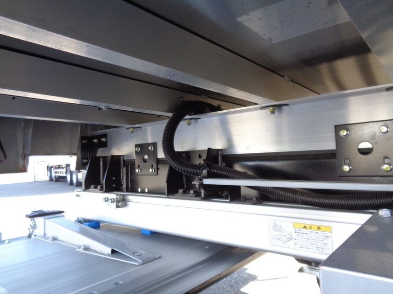 日野 中型トラック 冷凍車ワイドエアサス格納PG付 画像