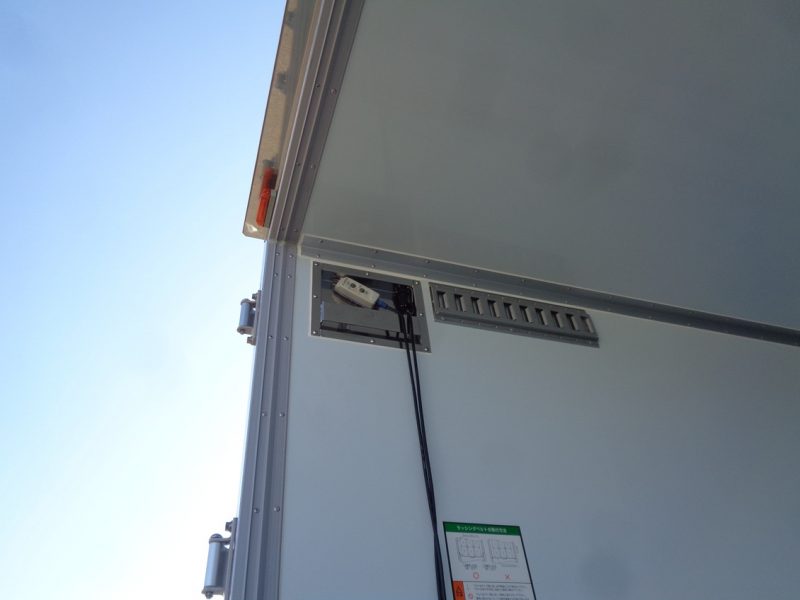 日野 中型トラック 冷凍車ワイドエアサス格納PG付 画像