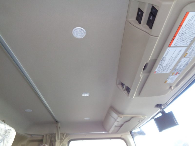 日野 中型トラック 冷凍車ワイドエアサス格納PG付 画像