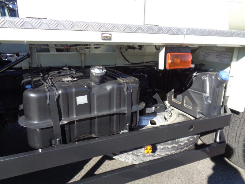 いすゞ 大型トラック ミキサー4.2m3 画像