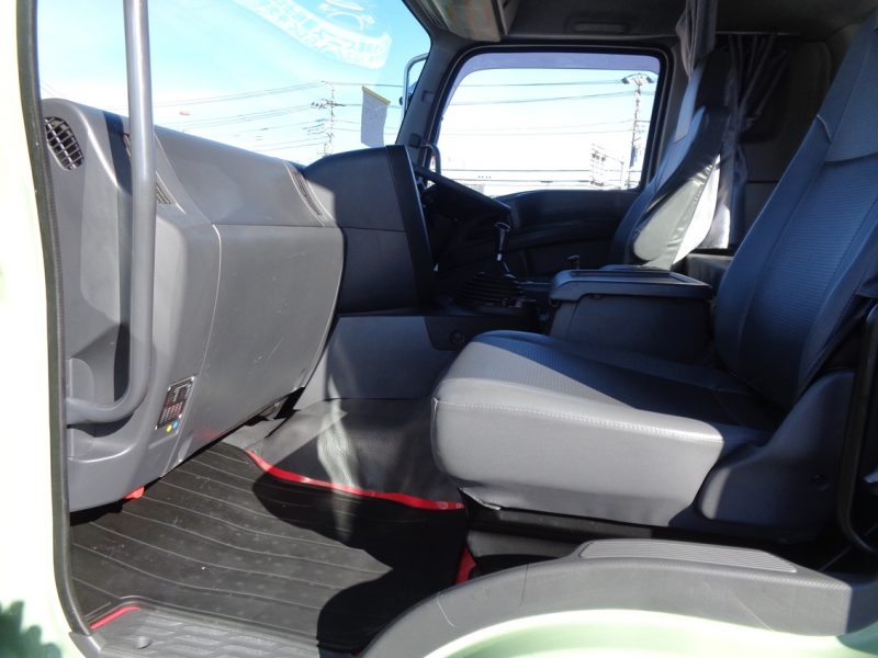 いすゞ 大型トラック ミキサー4.2m3 画像