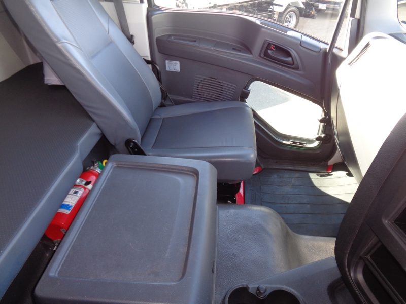 いすゞ 大型トラック ミキサー4.2m3 画像