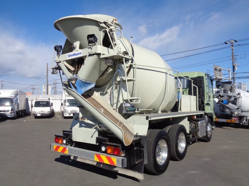 いすゞ 大型トラック ミキサー4.2m3 画像