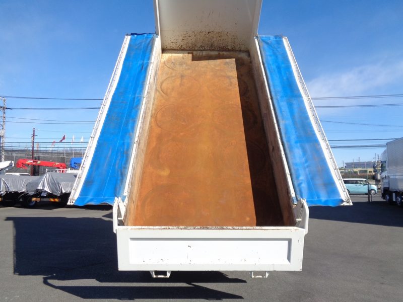 いすゞ 大型トラック ダンプ土砂5.1m 画像