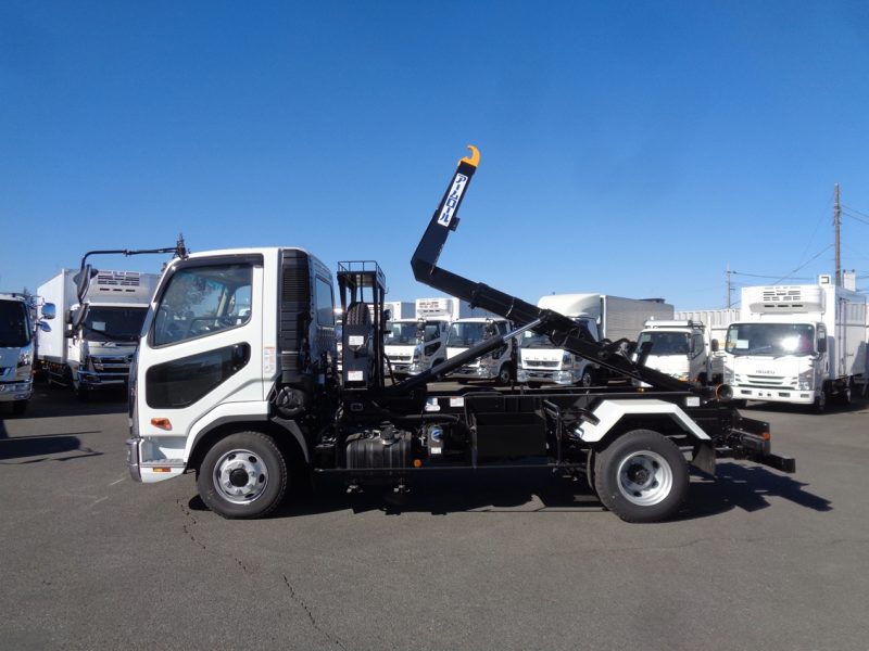 三菱 中型トラック アームロール(スーパーパッケージ) 画像