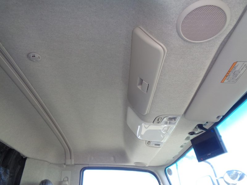 三菱 中型トラック アームロール(スーパーパッケージ) 画像