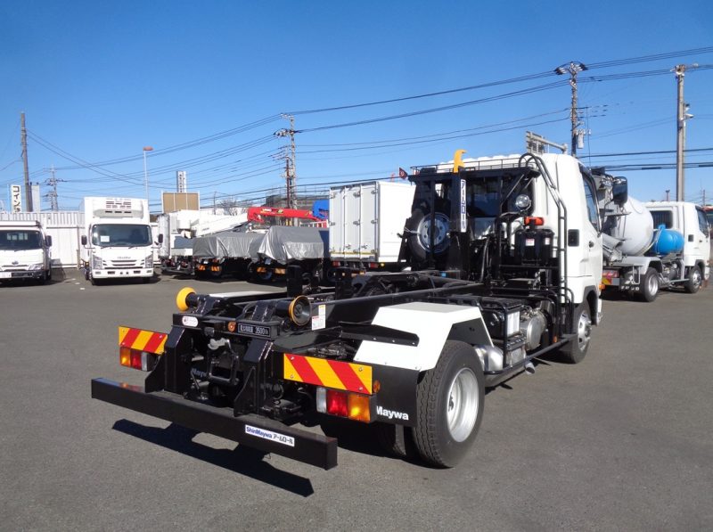 三菱 中型トラック アームロール(スーパーパッケージ) 画像