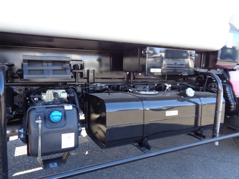 三菱 小型トラック 塵芥車(プレス式)5.3m3 画像