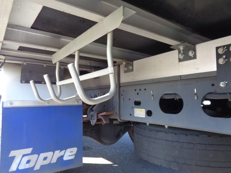 いすゞ 中型トラック 冷凍車PG付 画像