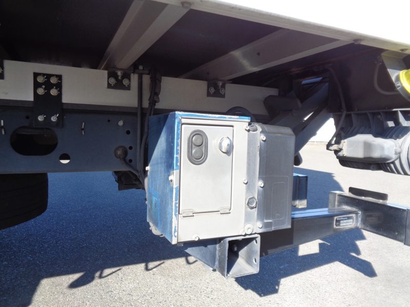 いすゞ 中型トラック 冷凍車PG付 画像