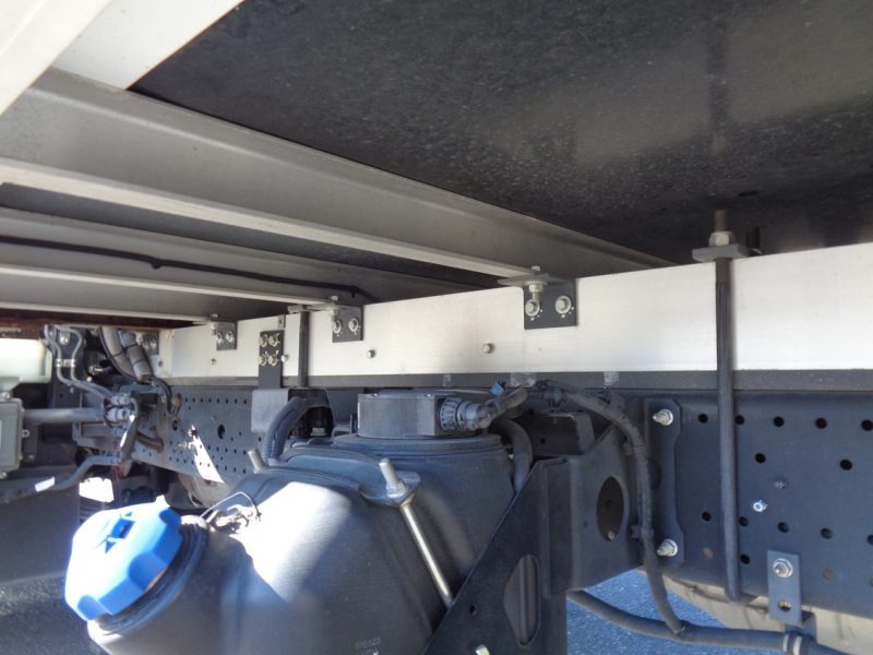 いすゞ 中型トラック 冷凍車PG付 画像