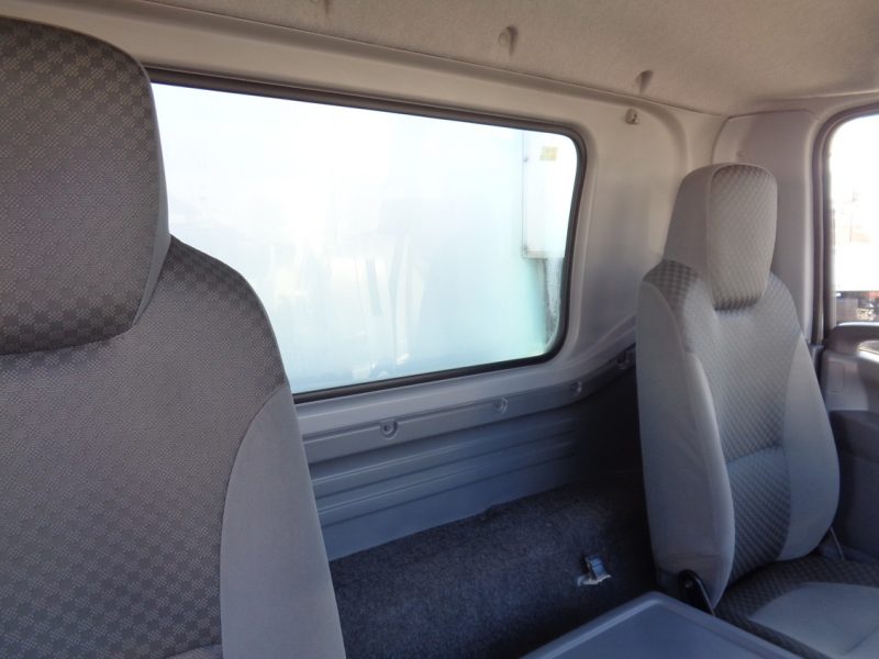 いすゞ 中型トラック 冷凍車PG付 画像