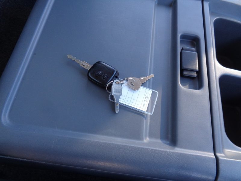 いすゞ 中型トラック 冷凍車PG付 画像