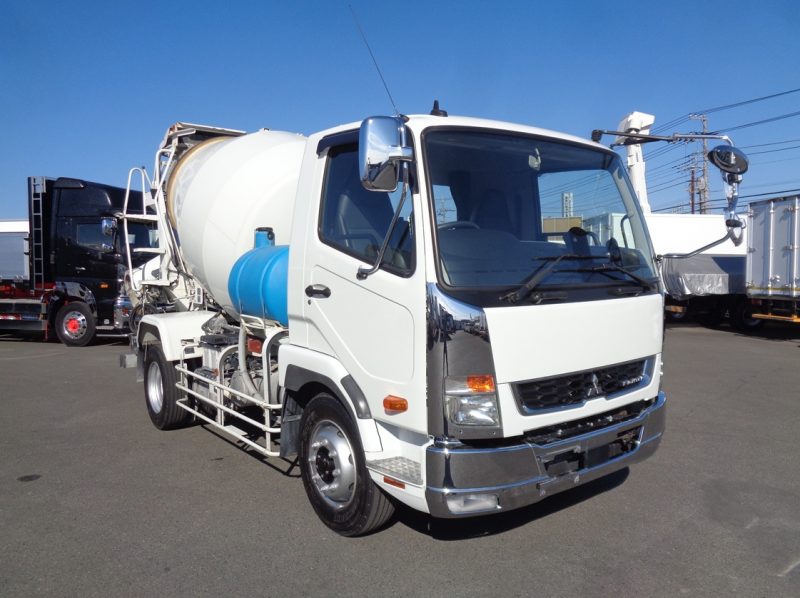 三菱 大型トラック 増tミキサー3.2m3カヤバ 画像