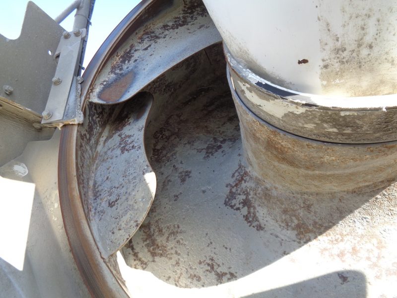 三菱 大型トラック 増tミキサー3.2m3カヤバ 画像