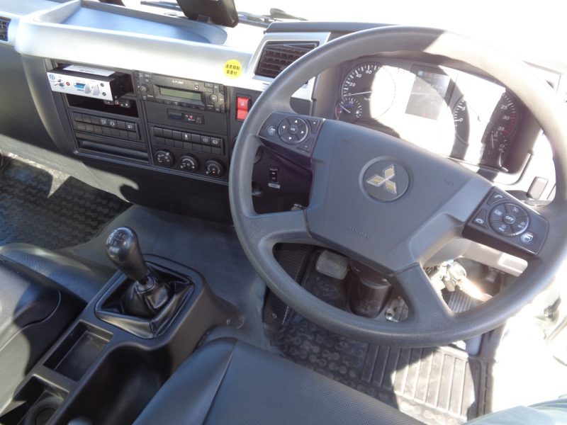 三菱 大型トラック 増tミキサー3.2m3カヤバ 画像