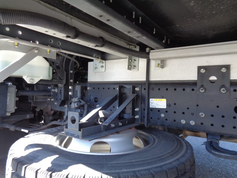 いすゞ 中型トラック ウィングワイド格納PG付(スムーサー)床鉄板 画像