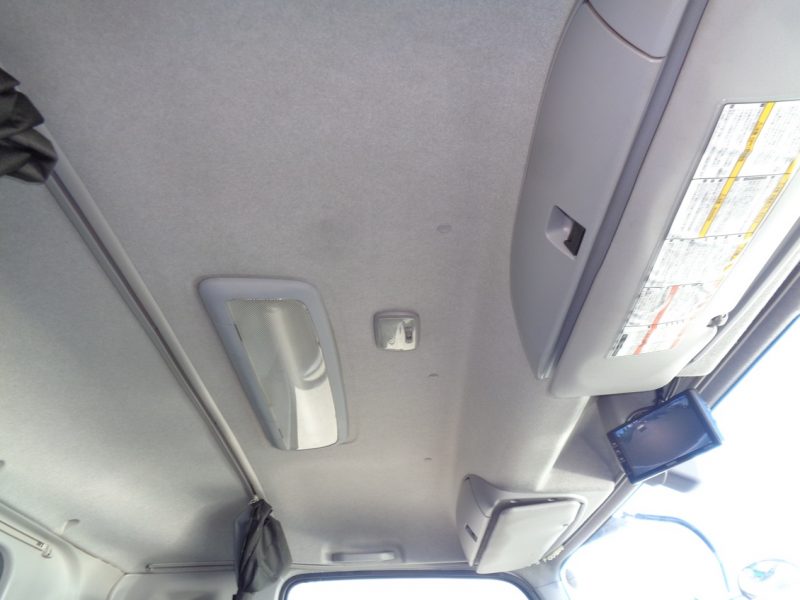 いすゞ 中型トラック ウィングワイド格納PG付(スムーサー)床鉄板 画像