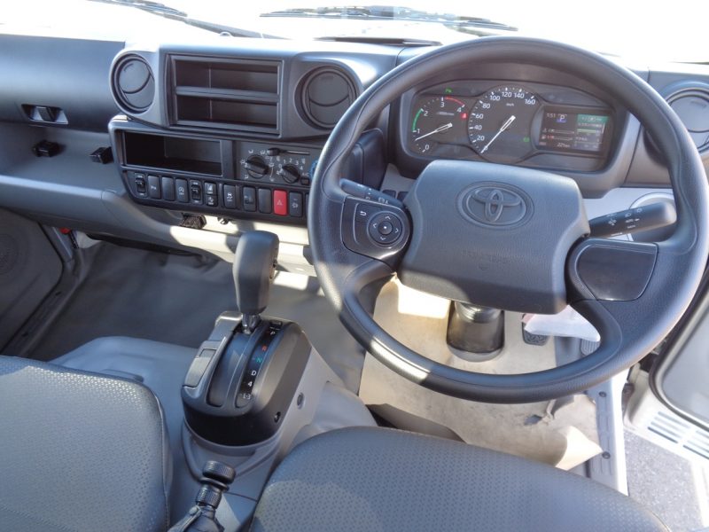 トヨタ 小型トラック 木平垂直PG付(標準・ロング)AT車 画像