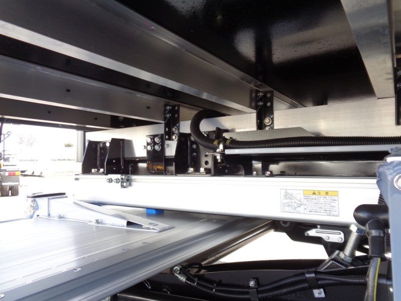 三菱 中型トラック 冷凍車ワイドエアサス格納PG付(スタンバイ) 画像