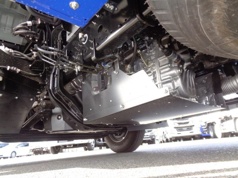 三菱 中型トラック 冷凍車ワイドエアサス格納PG付(スタンバイ) 画像