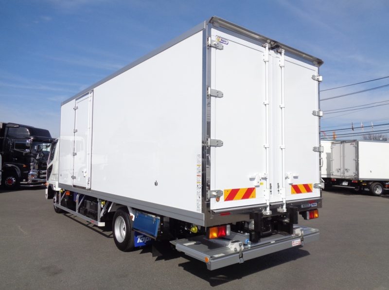 三菱 中型トラック 冷凍車ワイドエアサス格納PG付(スタンバイ) 画像