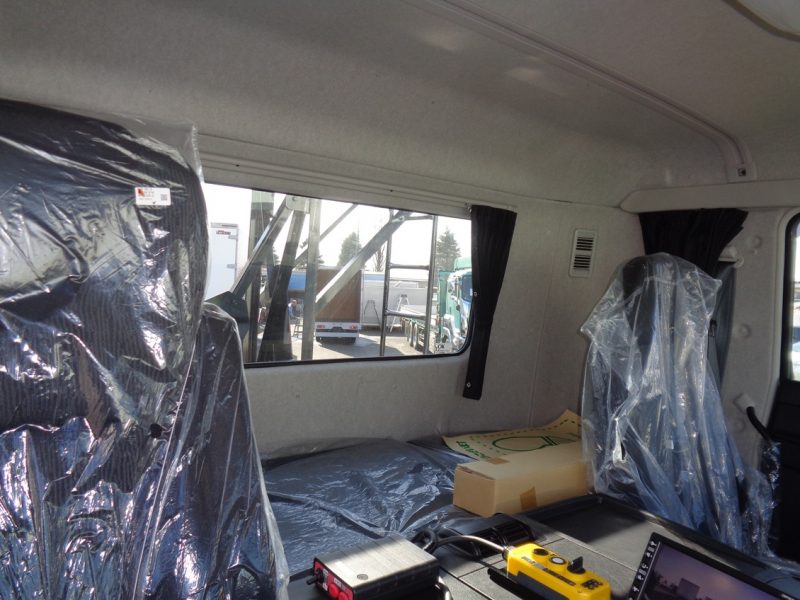 三菱 大型トラック フックロールGVW22t(シフトパイロット) 画像