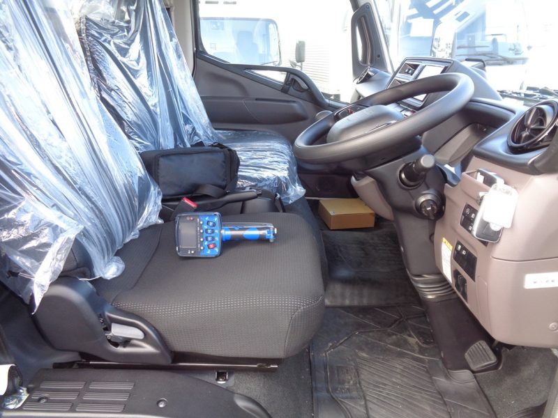 三菱 小型トラック タダノ4段クレーン(3.35ｔ)3.7m 画像