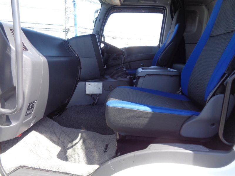 いすゞ 大型トラック ウィングエアサス融雪仕様(デフロック) 画像