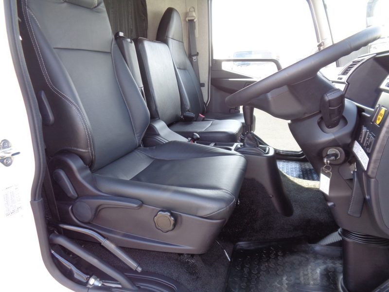 三菱 大型トラック 増t深ダンプ(7.2t)4.15m 画像